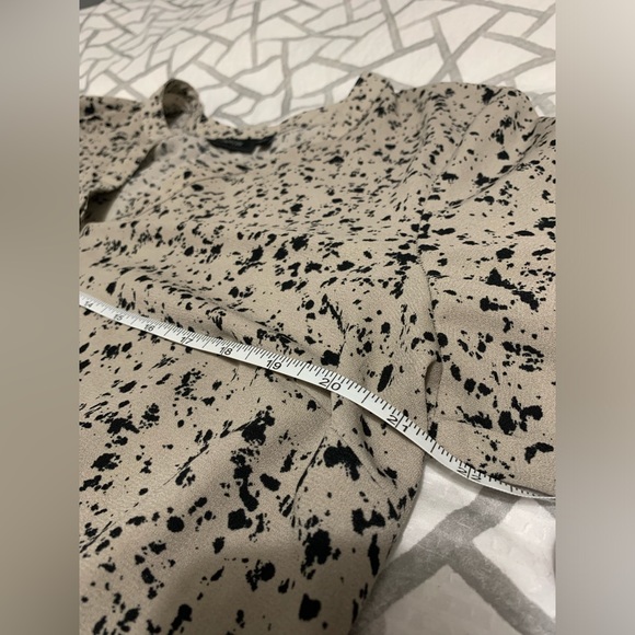 NWOT Apt. 9 button down blouse - Picture 4 of 4